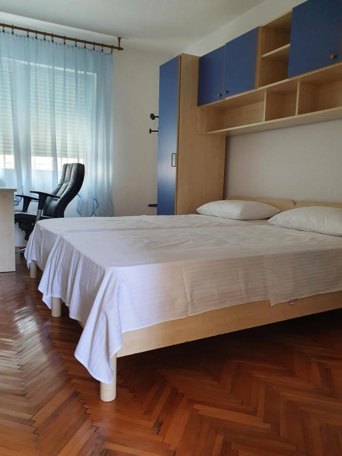 Apartman Noa Knin Extérieur photo