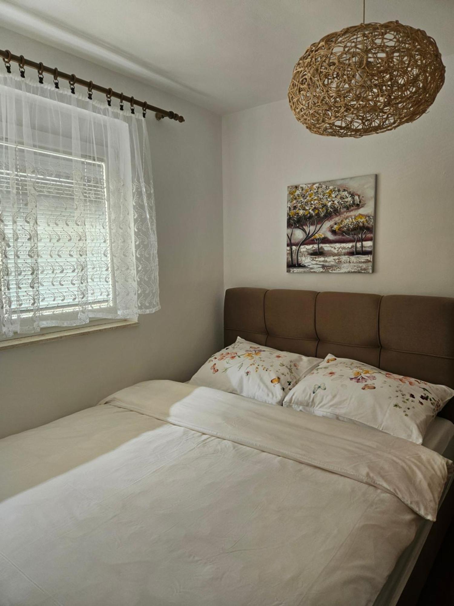 Apartman Noa Knin Extérieur photo